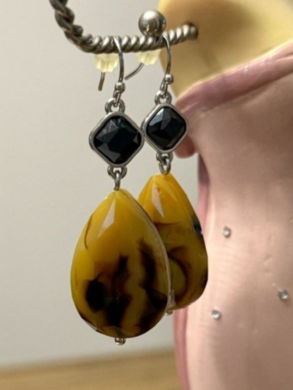 Lia Sophia "DESERT DUNES" Earrings